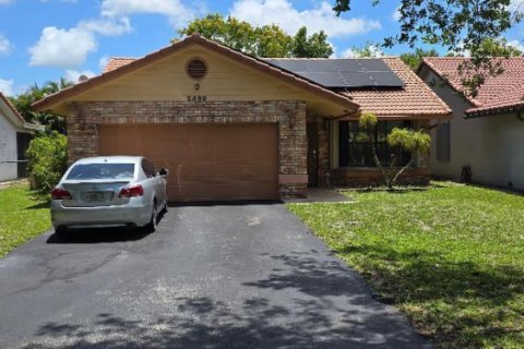 Casa en venta en Coral Springs, Florida, 4 dormitorios, 155.33 m2 № 2077817 - foto 3