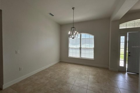 Villa ou maison à louer à Lehigh Acres, Floride: 4 chambres, 211.45 m2 № 2156580 - photo 4