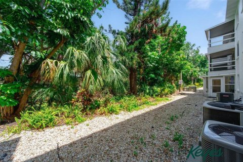 Condo in Bradenton, Florida, 2 bedrooms  № 1521433 - photo 22
