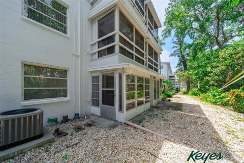 Condo in Bradenton, Florida, 2 bedrooms  № 1521433 - photo 21