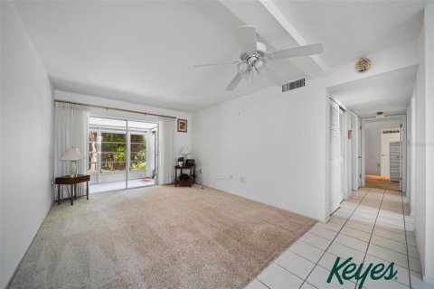 Condo in Bradenton, Florida, 2 bedrooms  № 1521433 - photo 3
