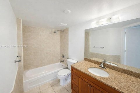 Copropriété à louer à Miami, Floride: 2 chambres, 74.6 m2 № 2046006 - photo 14