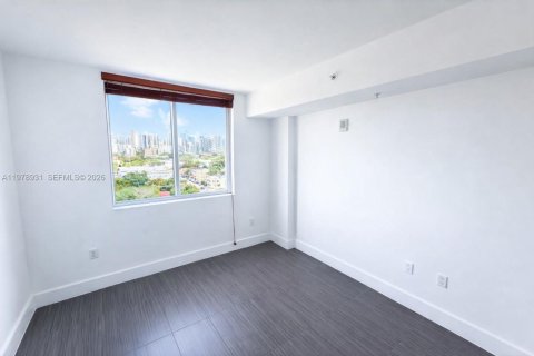 Copropriété à louer à Miami, Floride: 2 chambres, 74.6 m2 № 2046006 - photo 11