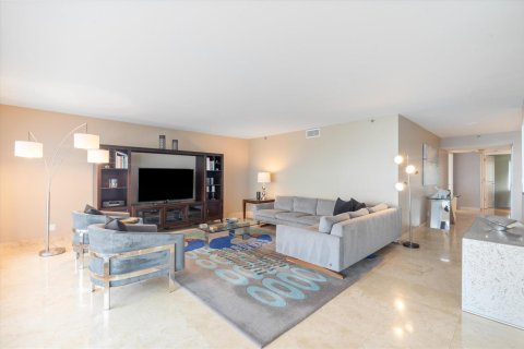 Condo in Boca Raton, Florida, 2 bedrooms  № 2158429 - photo 5