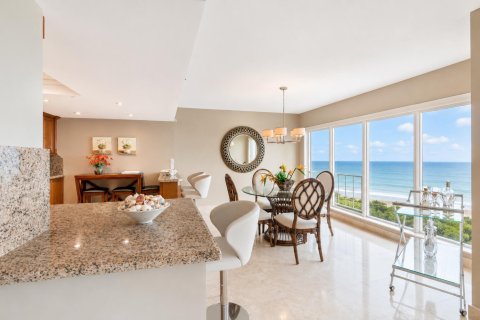 Condo in Boca Raton, Florida, 2 bedrooms  № 2158429 - photo 3