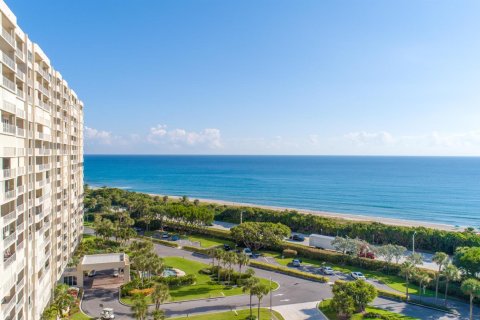 Condo in Boca Raton, Florida, 2 bedrooms  № 2158429 - photo 17
