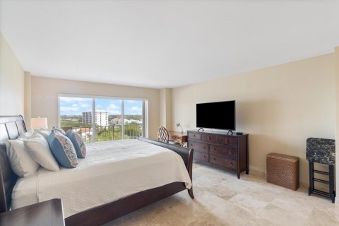Condo in Boca Raton, Florida, 2 bedrooms  № 2158429 - photo 9