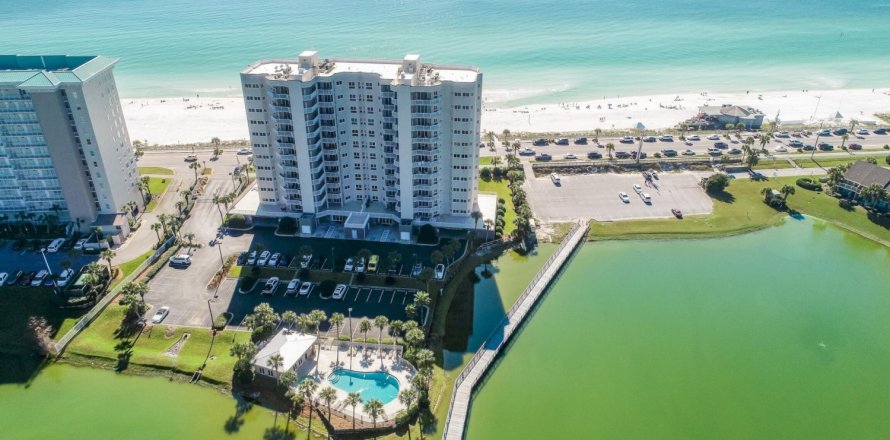 Condo in Miramar Beach, Florida, 3 bedrooms № 562384