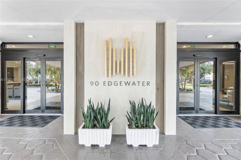 Condominio en venta en Coral Gables, Florida, 2 dormitorios, 121.7 m2 № 2060586 - foto 25