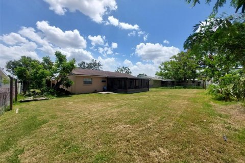 Villa ou maison à vendre à Apollo Beach, Floride: 3 chambres, 103.86 m2 № 1786158 - photo 5