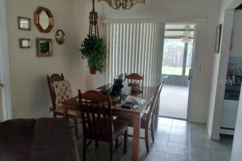 Villa ou maison à vendre à Apollo Beach, Floride: 3 chambres, 103.86 m2 № 1786158 - photo 13