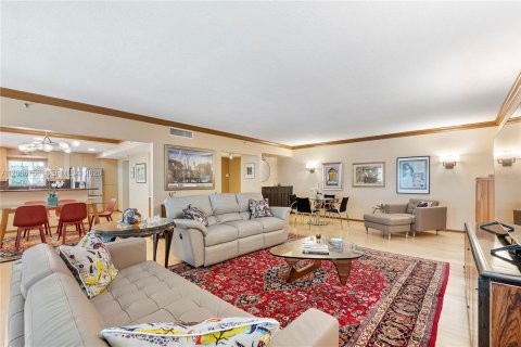 Copropriété à vendre à Boca Raton, Floride: 3 chambres, 217.3 m2 № 2174107 - photo 4