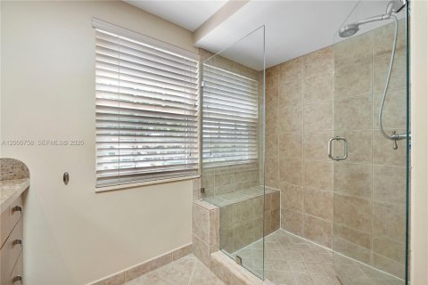 Copropriété à vendre à Boca Raton, Floride: 3 chambres, 217.3 m2 № 2174107 - photo 20