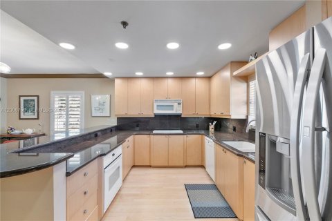 Copropriété à vendre à Boca Raton, Floride: 3 chambres, 217.3 m2 № 2174107 - photo 14