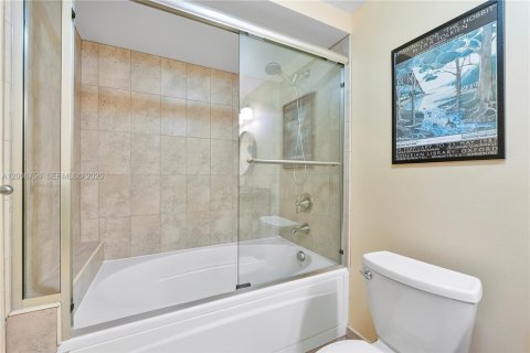 Copropriété à vendre à Boca Raton, Floride: 3 chambres, 217.3 m2 № 2174107 - photo 23