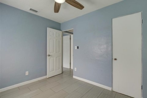 House in Orlando, Florida 3 bedrooms, 104.79 sq.m. № 1584518 - photo 24