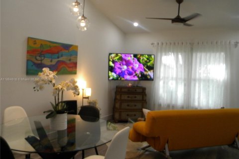 House in Boynton Beach, Florida 1 bedroom № 1929510 - photo 28