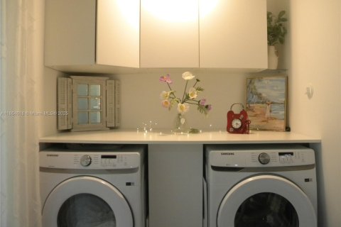 House in Boynton Beach, Florida 1 bedroom № 1929510 - photo 16