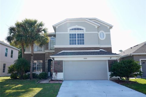 House in Orlando, Florida 4 bedrooms, 287.81 sq.m. № 1720989 - photo 1