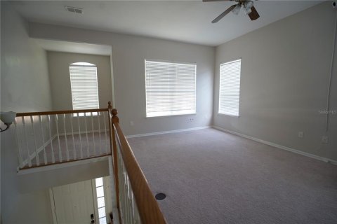 House in Orlando, Florida 4 bedrooms, 287.81 sq.m. № 1720989 - photo 13