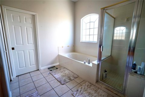 House in Orlando, Florida 4 bedrooms, 287.81 sq.m. № 1720989 - photo 21