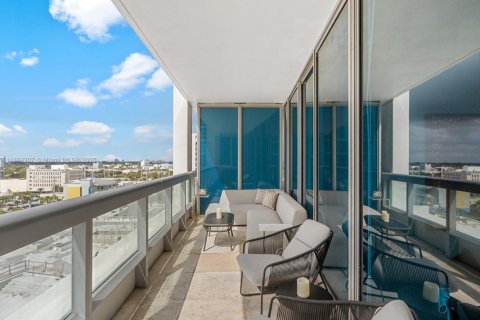 Condominio en venta en Miami Beach, Florida, 2 dormitorios, 118.91 m2 № 1979330 - foto 24