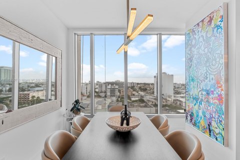 Condominio en venta en Miami Beach, Florida, 2 dormitorios, 118.91 m2 № 1979330 - foto 12
