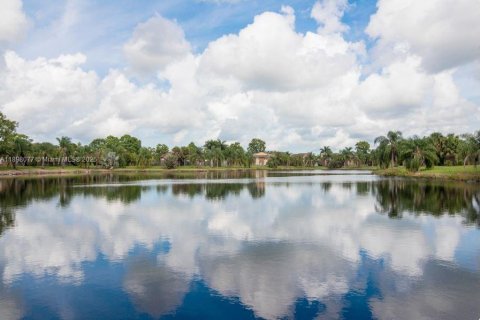 Apartamento en alquiler en Belle Glade, Florida, 4 dormitorios, 99.13 m2 № 2076858 - foto 26