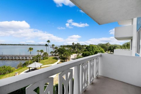 Copropriété à vendre à Daytona Beach, Floride: 1 chambre, 76.37 m2 № 1912189 - photo 15
