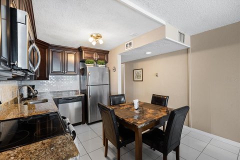 Copropriété à vendre à Daytona Beach, Floride: 1 chambre, 76.37 m2 № 1912189 - photo 7