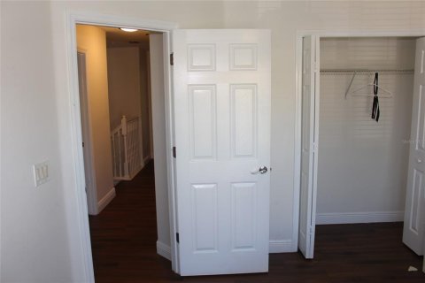 Adosado en venta en Orlando, Florida, 3 dormitorios, 177.44 m2 № 1580348 - foto 10