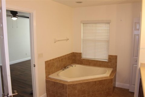Adosado en venta en Orlando, Florida, 3 dormitorios, 177.44 m2 № 1580348 - foto 14