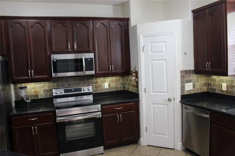Adosado en venta en Orlando, Florida, 3 dormitorios, 177.44 m2 № 1580348 - foto 4