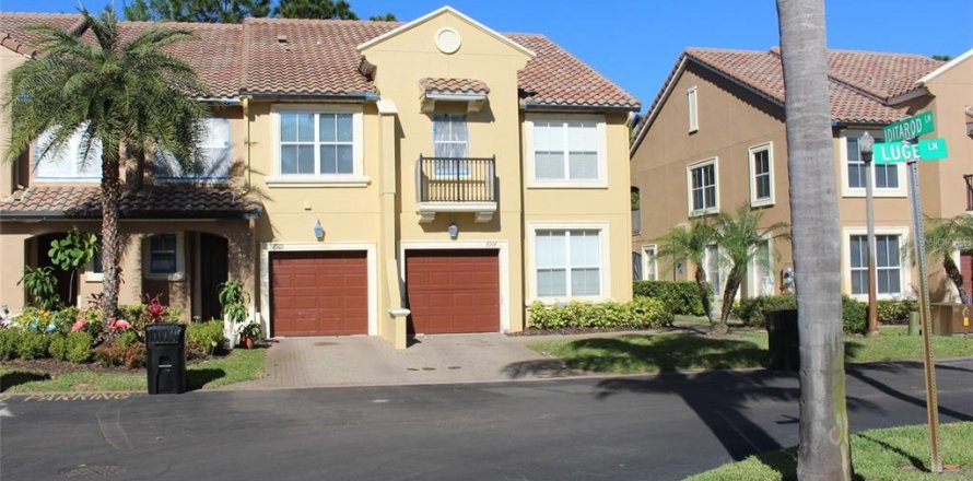 Adosado en Orlando, Florida 3 dormitorios, 177.44 m2 № 1580348
