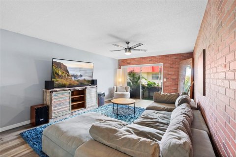 Copropriété à vendre à Daytona Beach, Floride: 2 chambres, 89.65 m2 № 1901544 - photo 16