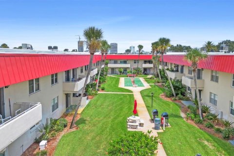 Copropriété à vendre à Daytona Beach, Floride: 2 chambres, 89.65 m2 № 1901544 - photo 28