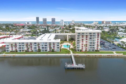 Copropriété à vendre à Daytona Beach, Floride: 2 chambres, 89.65 m2 № 1901544 - photo 3