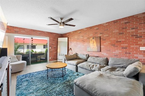 Copropriété à vendre à Daytona Beach, Floride: 2 chambres, 89.65 m2 № 1901544 - photo 15