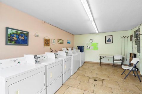 Copropriété à vendre à Daytona Beach, Floride: 2 chambres, 89.65 m2 № 1901544 - photo 23