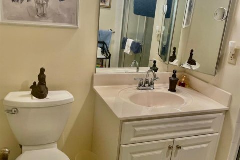 Condo in Boynton Beach, Florida, 2 bedrooms № 2189886 - photo 5