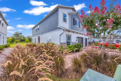 Townhouse in Orlando, Florida 4 bedrooms, 169.36 sq.m. № 2138132 - photo 4
