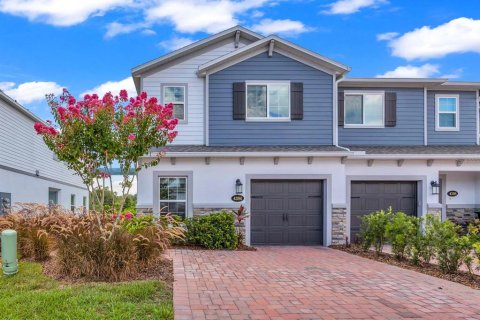 Townhouse in Orlando, Florida 4 bedrooms, 169.36 sq.m. № 2138132 - photo 3