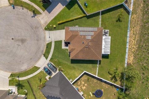 House in Davenport, Florida 3 bedrooms, 164.53 sq.m. № 1907234 - photo 26