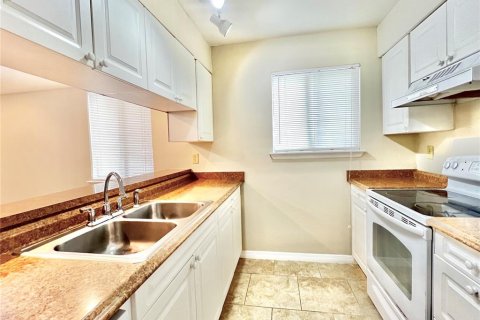 Adosado en venta en Apopka, Florida, 2 dormitorios, 110.09 m2 № 1900408 - foto 4