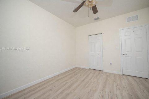 Adosado en venta en Homestead, Florida, 3 dormitorios, 173.73 m2 № 2027919 - foto 9