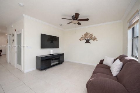 Adosado en venta en Homestead, Florida, 3 dormitorios, 173.73 m2 № 2027919 - foto 5