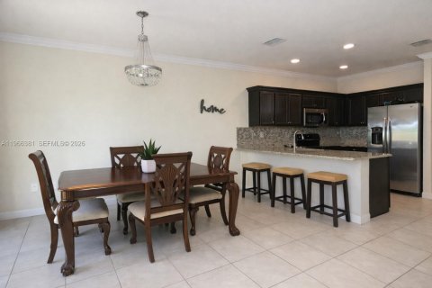 Adosado en venta en Homestead, Florida, 3 dormitorios, 173.73 m2 № 2027919 - foto 12