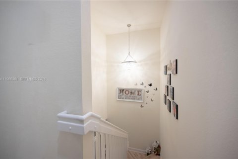 Adosado en venta en Homestead, Florida, 3 dormitorios, 173.73 m2 № 2027919 - foto 18