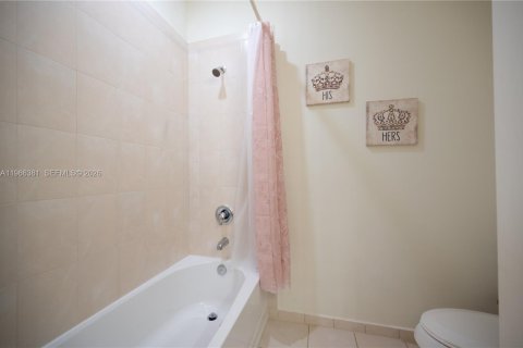 Adosado en venta en Homestead, Florida, 3 dormitorios, 173.73 m2 № 2027919 - foto 22