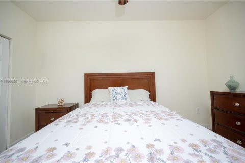 Adosado en venta en Homestead, Florida, 3 dormitorios, 173.73 m2 № 2027919 - foto 24